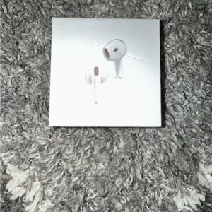 Apple White Wireless Earbuds